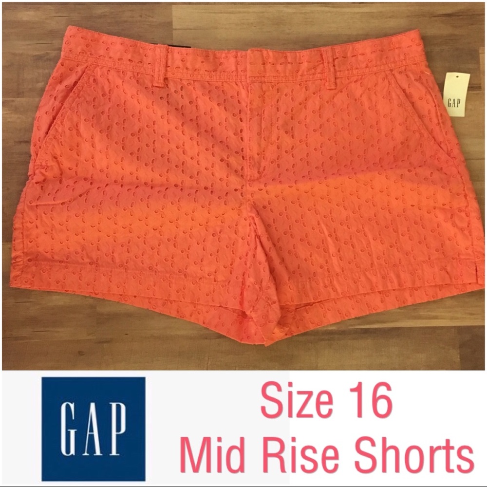 GAP - Mid Rise City Shorts (Size 16) NWT